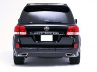 Land Cruiser 200.    ELFORD.