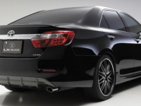  .   CAMRY   .